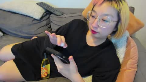 LuxGray online show from 01-01-25, 01:04