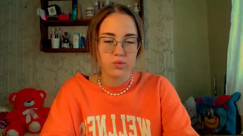 Katie online show from 10-07-25, 08:44