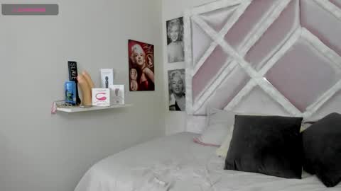 Lux online show from 02-10-26, 12:09