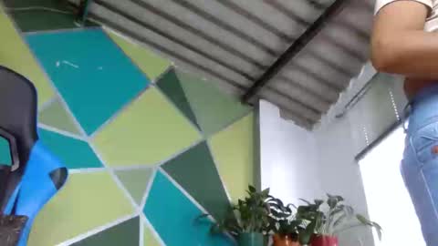 Snapshot of luzzy_cam chatting on 02-19-25, 09:58 luzzy I hope your visit and that we manage to get very hot online show from 02-19-25, 09:58