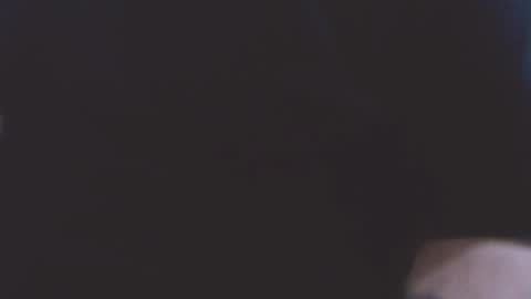 ayoo online show from 12-20-25, 07:48