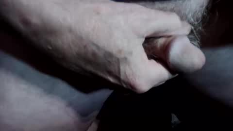 lwg1951 online show from 04-18-26, 01:53