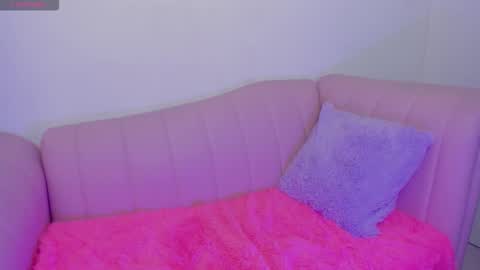 Snapshot of lya_dubois_ chatting on 02-07-26, 10:24 LYA DUBOIS online show from 02-07-26, 10:24