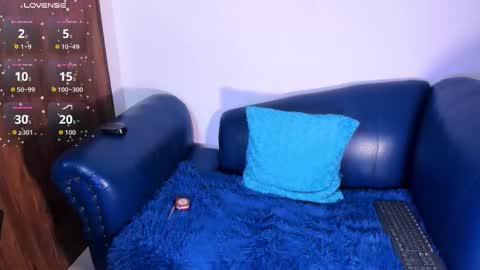 Snapshot of lya_dubois_ chatting on 02-13-26, 01:34 LYA DUBOIS online show from 02-13-26, 01:34