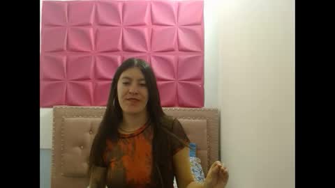 lyacoopper online show from 11-20-25, 05:56