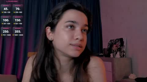 Snapshot of lyanna_tale chatting on 10-15-25, 10:10 Lyanna online show from 10-15-25, 10:10