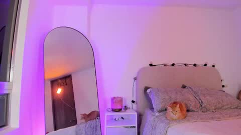 ALIS online show from 03-03-26, 01:12