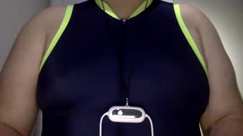 lycralov online show from 12-15-24, 07:53