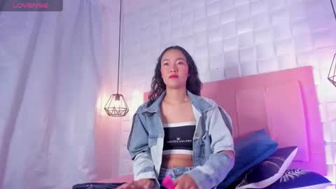 Lyhana Lee online show from 03-04-25, 12:22