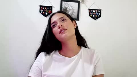 lyla online show from 01-14-25, 02:19