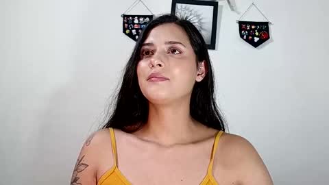 lyla online show from 03-09-25, 06:06