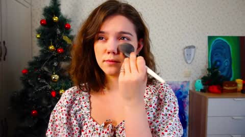 Snapshot of lyle_art chatting on 01-11-25, 03:13 hi im Lyle online show from 01-11-25, 03:13