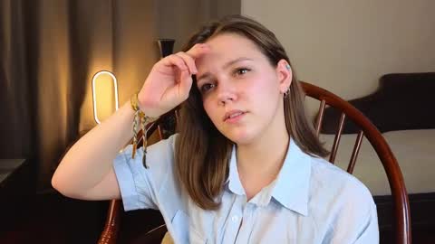 Snapshot of lyle_art chatting on 03-10-25, 07:32 hi im Lyle online show from 03-10-25, 07:32