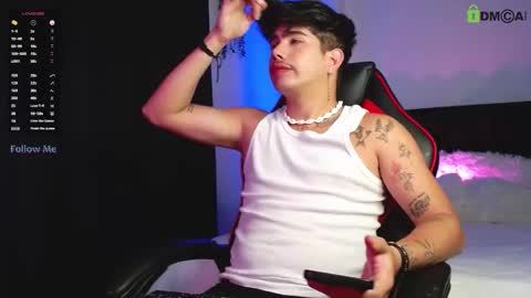 Lyle Bennett Freelance Model online show from 09-19-25, 12:17