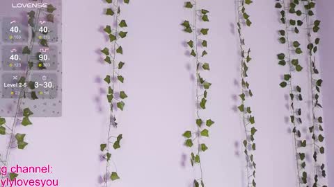 Lyly   online show from 09-29-25, 05:34