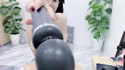 lyly_sweet97 online show from 10-10-25, 01:26