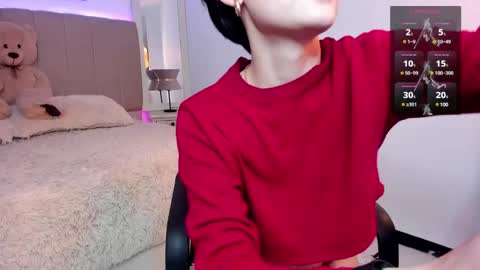 Snapshot of lyn_lebelle chatting on 12-19-24, 03:18 Lyn online show from 12-19-24, 03:18