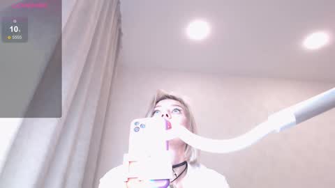 Snapshot of lynetteshine chatting on 02-25-25, 11:44 im Lynette online show from 02-25-25, 11:44