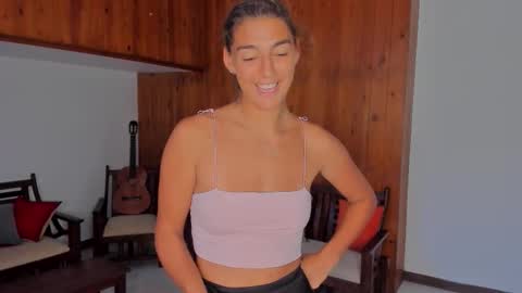  LYNN  online show from 11-16-25, 04:29