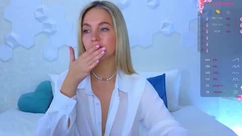 Lana online show from 10-02-25, 02:18