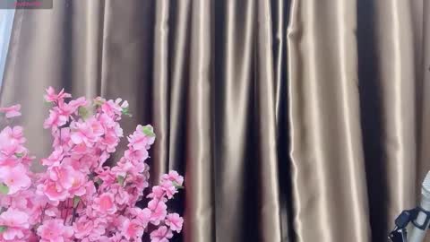 Snapshot of lynnalltop_165_keke chatting on 10-12-25, 12:48 lynnalltop_165_keke online show from 10-12-25, 12:48