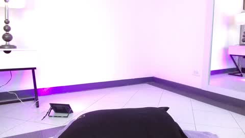 Snapshot of lyra_gh chatting on 01-24-25, 02:28 LYRA online show from 01-24-25, 02:28