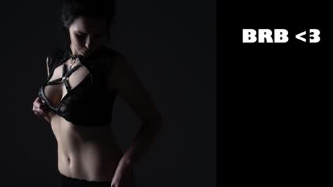 Lura online show from 03-07-26, 01:08