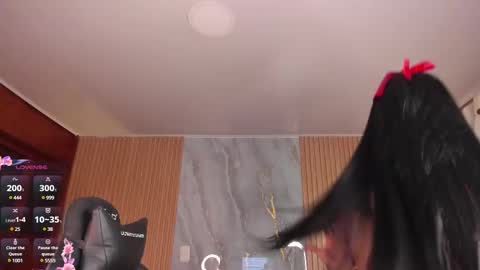    VIVIANA    online show from 02-22-25, 06:06