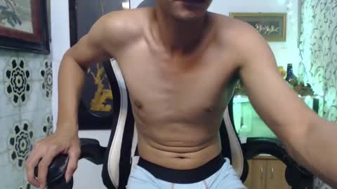 Snapshot of lyubovmoya3 chatting on 12-10-24, 10:38 SWEETPINOY online show from 12-10-24, 10:38