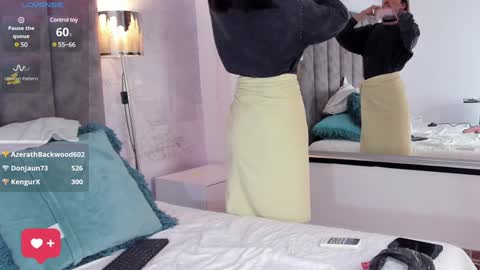 Snapshot of lyxi_ chatting on 01-26-25, 02:41 Lyxi online show from 01-26-25, 02:41