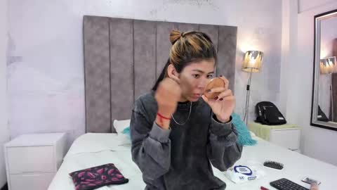 Snapshot of lyxi_ chatting on 02-09-25, 11:36 Lyxi online show from 02-09-25, 11:36