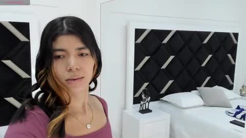 Snapshot of lyxi_ chatting on 09-26-25, 11:36 Lyxi online show from 09-26-25, 11:36