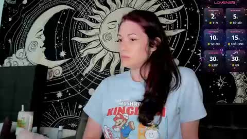 Snapshot of m0llyp0ppins chatting on 06-14-26, 10:23 M0lly online show from 06-14-26, 10:23