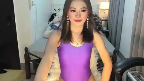 Snapshot of m1sspinay_yassie chatting on 01-14-25, 03:36 Cutie Yassie online show from 01-14-25, 03:36