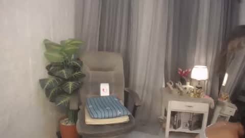 Cutie Yassie online show from 02-23-26, 06:05