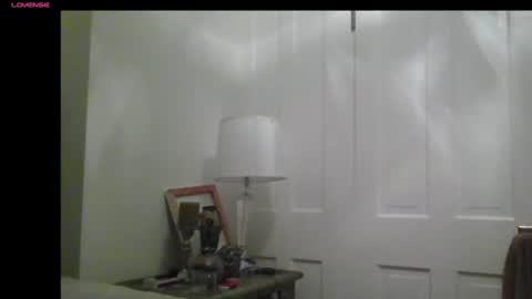 Snapshot of m54whrdn2 chatting on 09-30-25, 12:15 m54whrdn online show from 09-30-25, 12:15