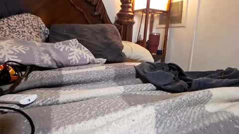 Snapshot of m_a_r_c_u_s1 chatting on 12-29-24, 05:53 MARCUSNYX online show from 12-29-24, 05:53