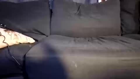 Snapshot of m_a_r_c_u_s1 chatting on 10-15-25, 02:39 MARCUSNYX online show from 10-15-25, 02:39