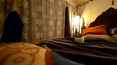 Snapshot of m_a_r_c_u_s1 chatting on 11-12-25, 12:05 MARCUSNYX online show from 11-12-25, 12:05