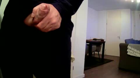 m_daan1969 online show from 01-10-26, 06:53