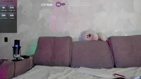 Snapshot of m_o_o_n_l_i_g_h_t chatting on 02-13-25, 12:21 moon light online show from 02-13-25, 12:21