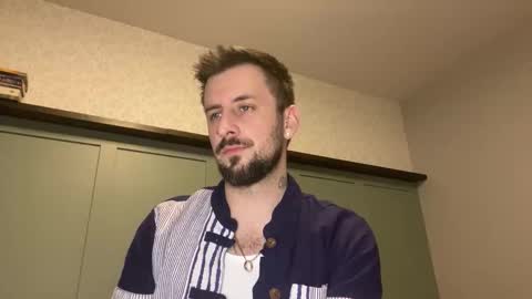 Snapshot of m_stephen chatting on 02-07-26, 04:16 m_stephen online show from 02-07-26, 04:16