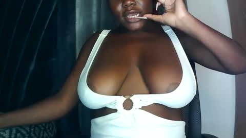 m_tits3 online show from 01-08-26, 10:56