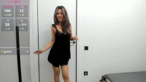 maakimita online show from 11-26-25, 07:31