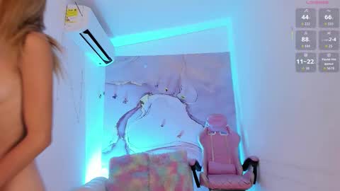 Mariangel  online show from 12-04-25, 04:00