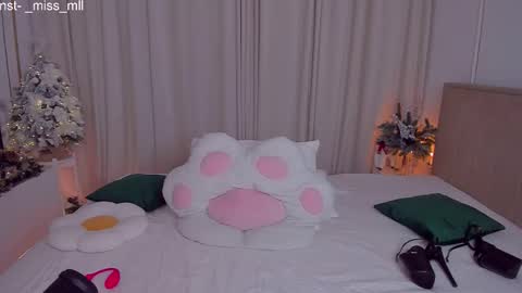 Mary online show from 12-19-25, 10:06