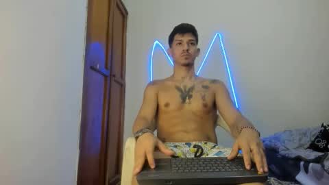 itgram pezlo josue online show from 12-20-25, 04:14