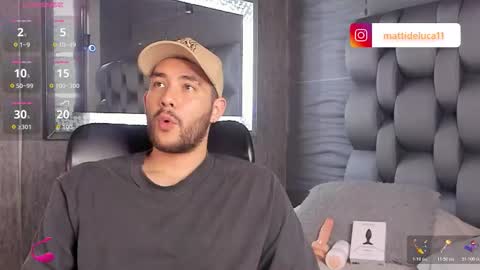 Snapshot of maatt_de_luca chatting on 11-03-25, 05:36 Matt De Luca online show from 11-03-25, 05:36
