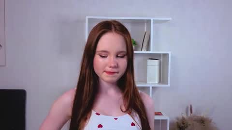 Holly online show from 03-05-26, 11:39