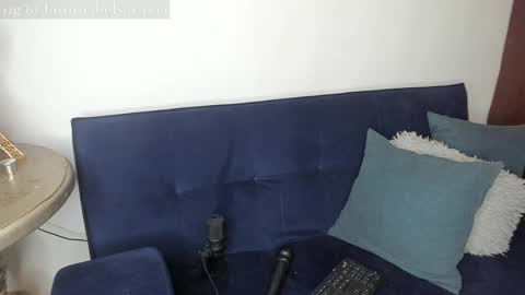 Snapshot of mabelsaravia chatting on 03-08-25, 12:52 mabel online show from 03-08-25, 12:52
